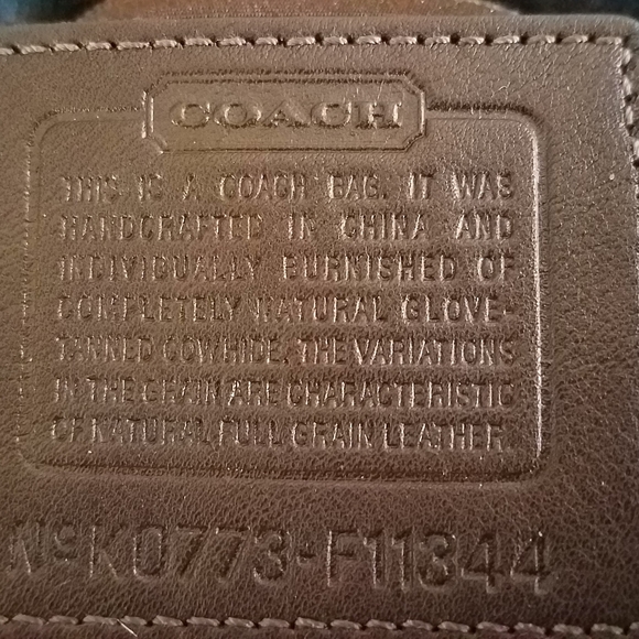 Coach purse. - Picture 4 of 5